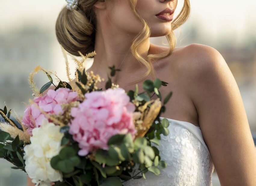 Peinados para novia sencillos y elegantes