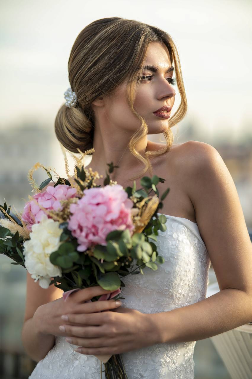 Peinados para novia sencillos y elegantes